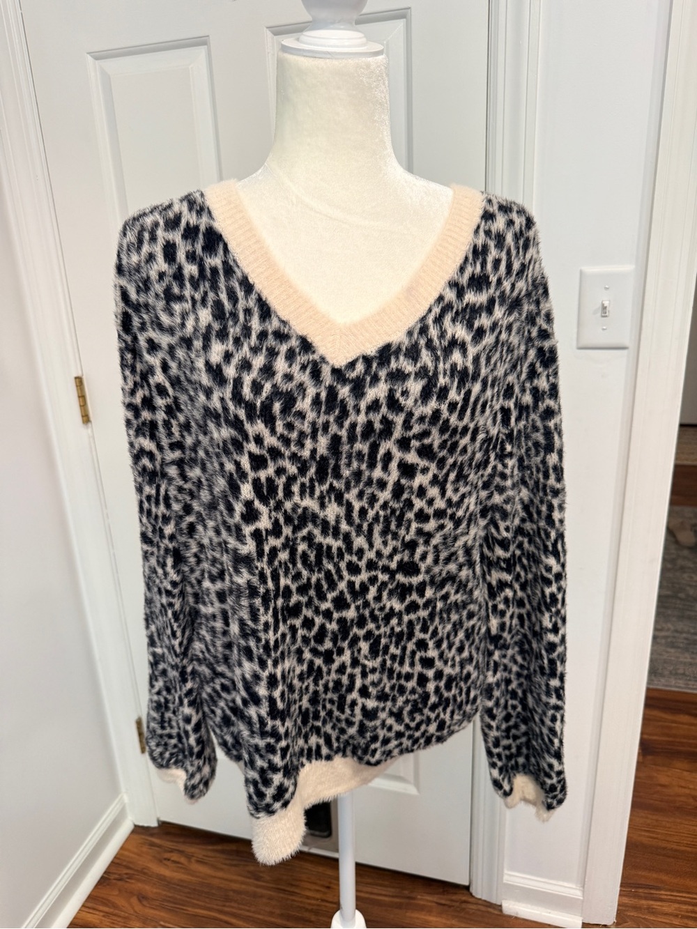 LOFT Black & Cream Leopard V-Neck Sweater